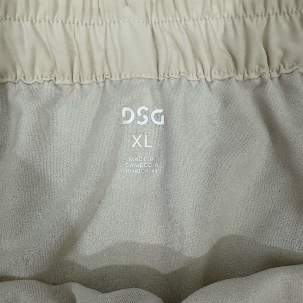 DSG High-Rise Stride Short 3” Inseam Light Sand Women’s Size XL Running Athletic - Picture 9 of 12